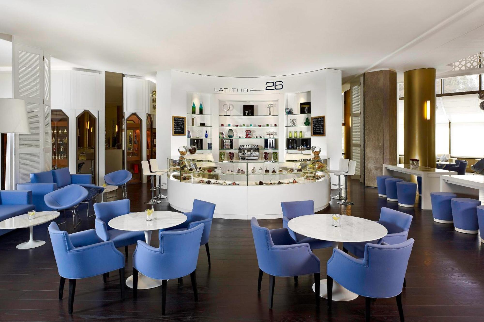 Le Meridien Khobar Bagian luar foto Lounge 26