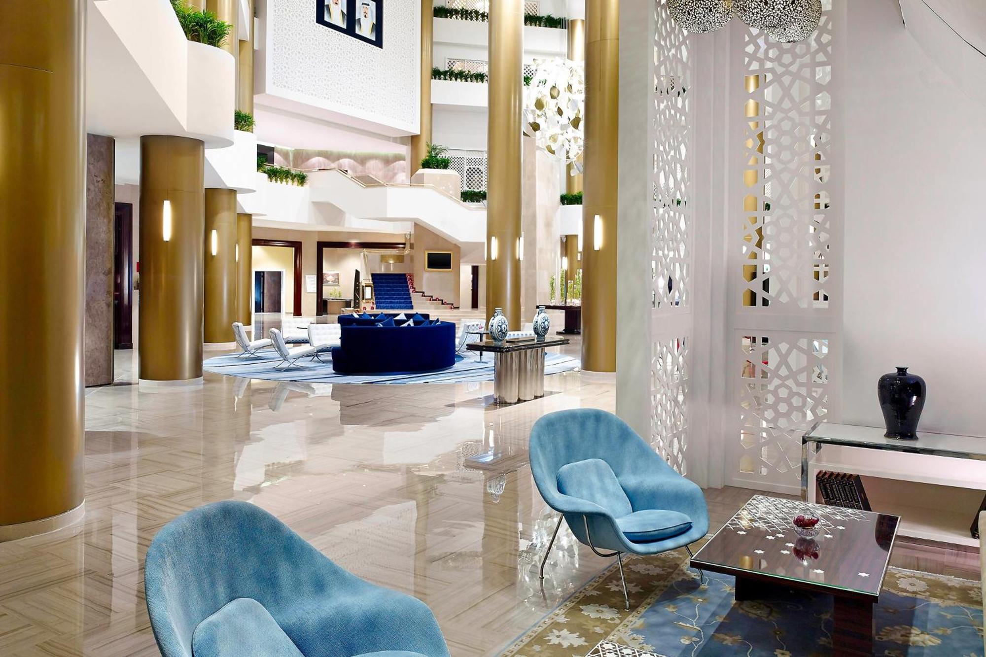 Le Meridien Khobar Bagian luar foto Lobby